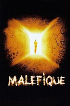 A poster from Maléfique (2002)